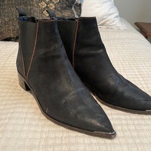 Acne Jensen Boots, size 41, black suede